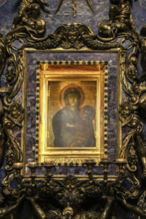 Marianisches Jubiläum: Die Ikone der Salus Popoli Romani auf dem Petersplatz